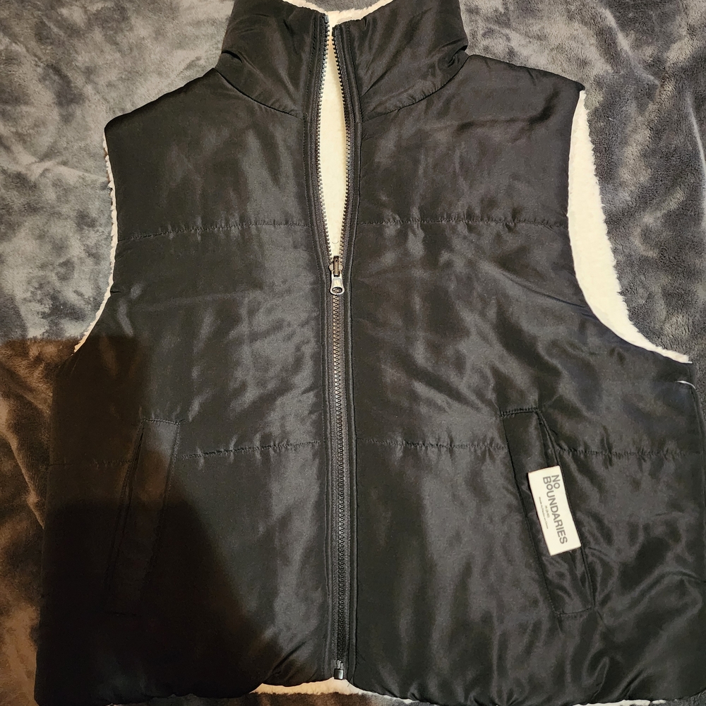 No Boundaries Black Puffer Vest